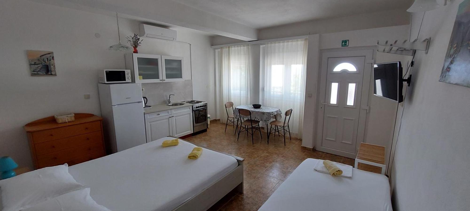 Apartments Dana Omiš Habitación foto